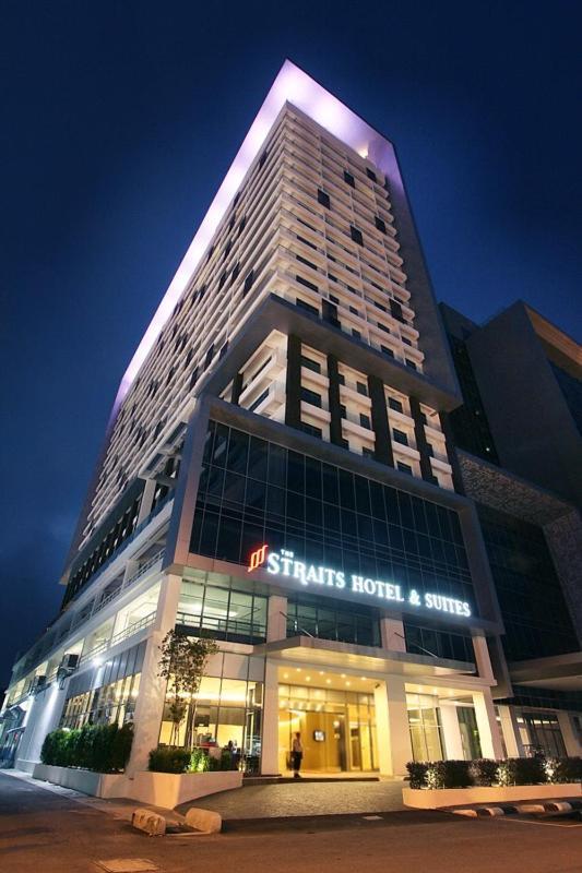 The Straits Suites By Ciconia Malacca Екстер'єр фото