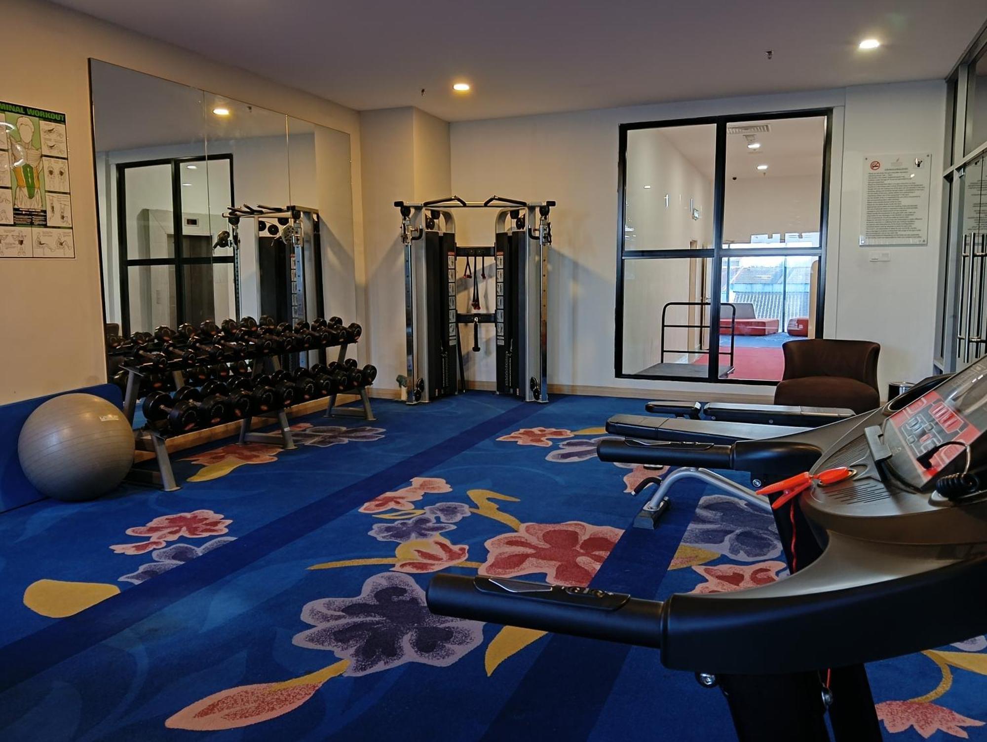 The Straits Suites By Ciconia Malacca Екстер'єр фото