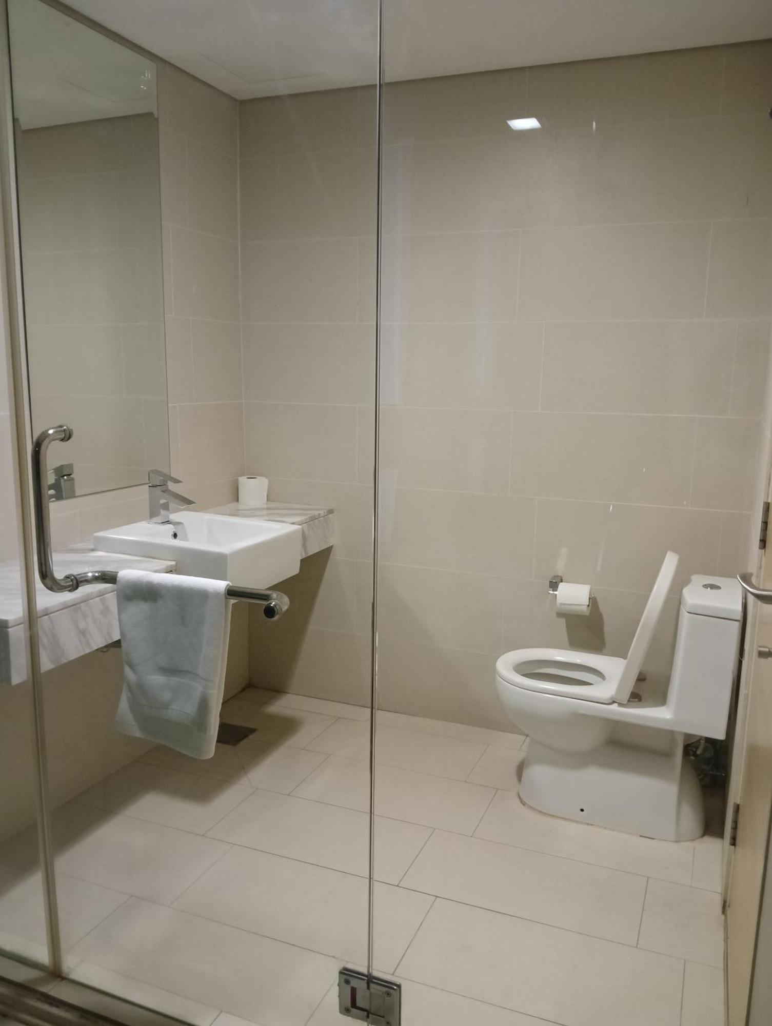 The Straits Suites By Ciconia Malacca Екстер'єр фото