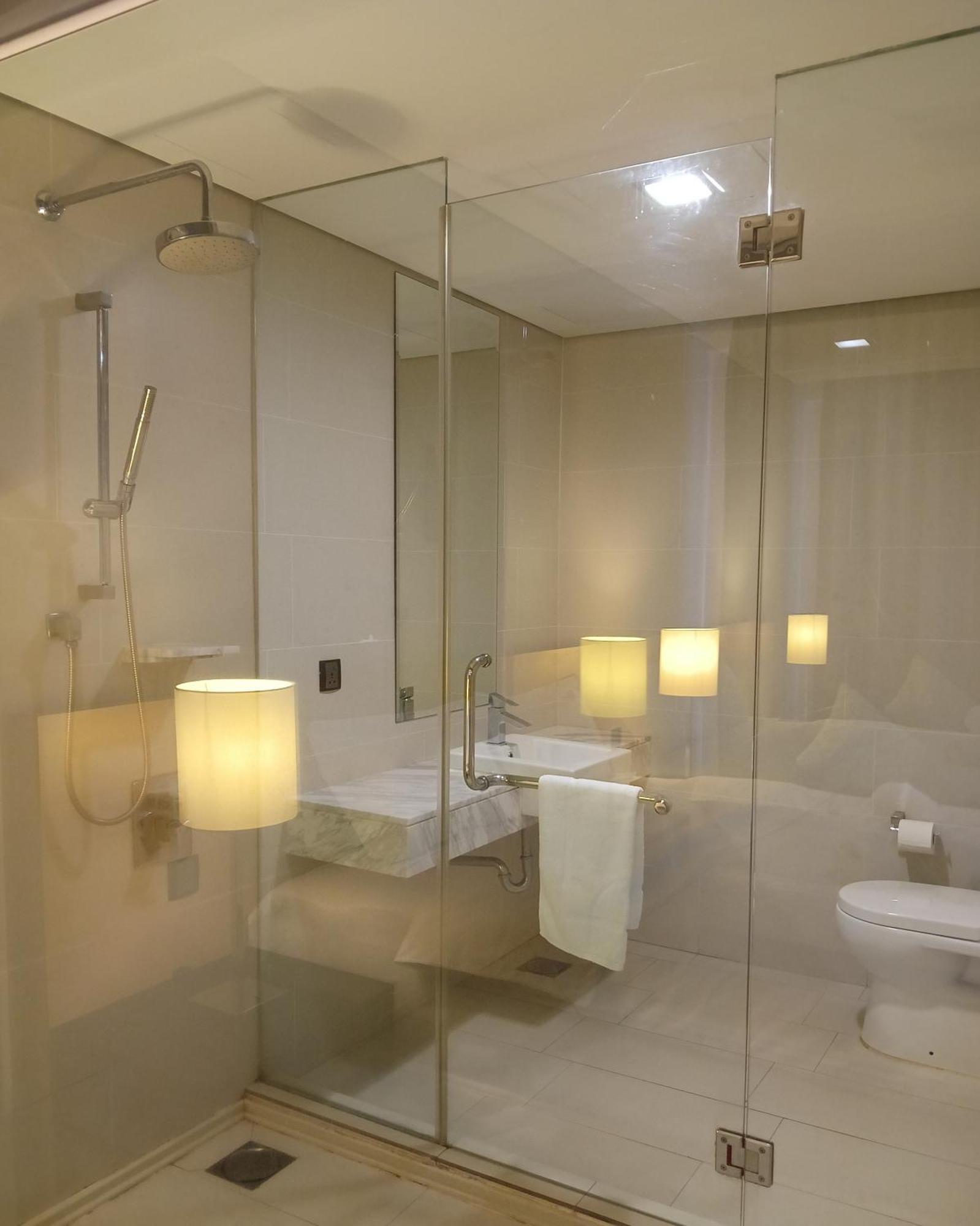 The Straits Suites By Ciconia Malacca Екстер'єр фото